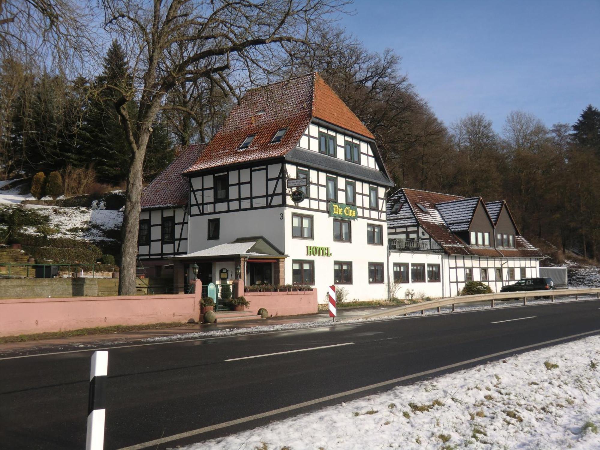 Hotel Die Clus Volksen  Exteriör bild
