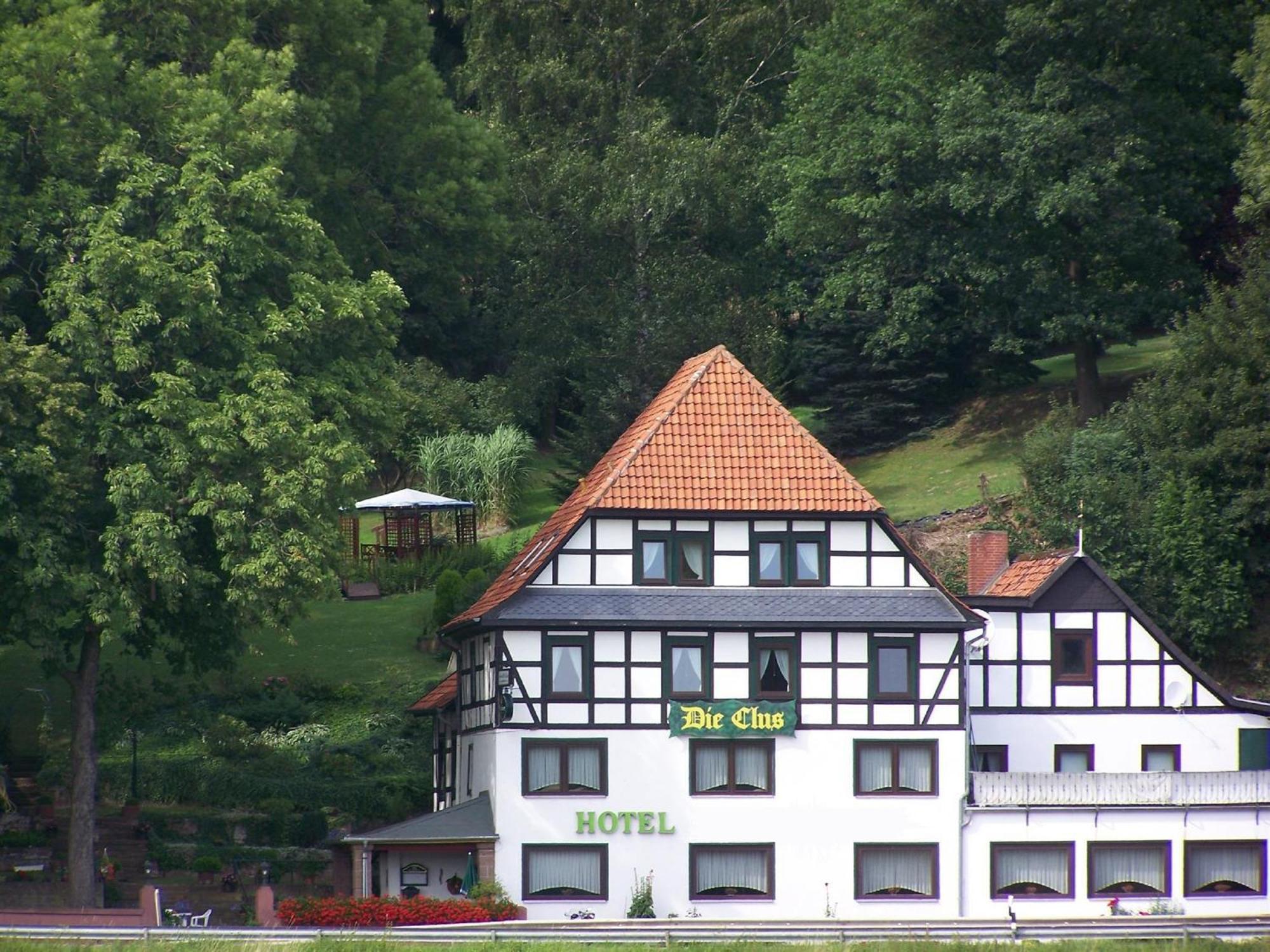 Hotel Die Clus Volksen  Exteriör bild